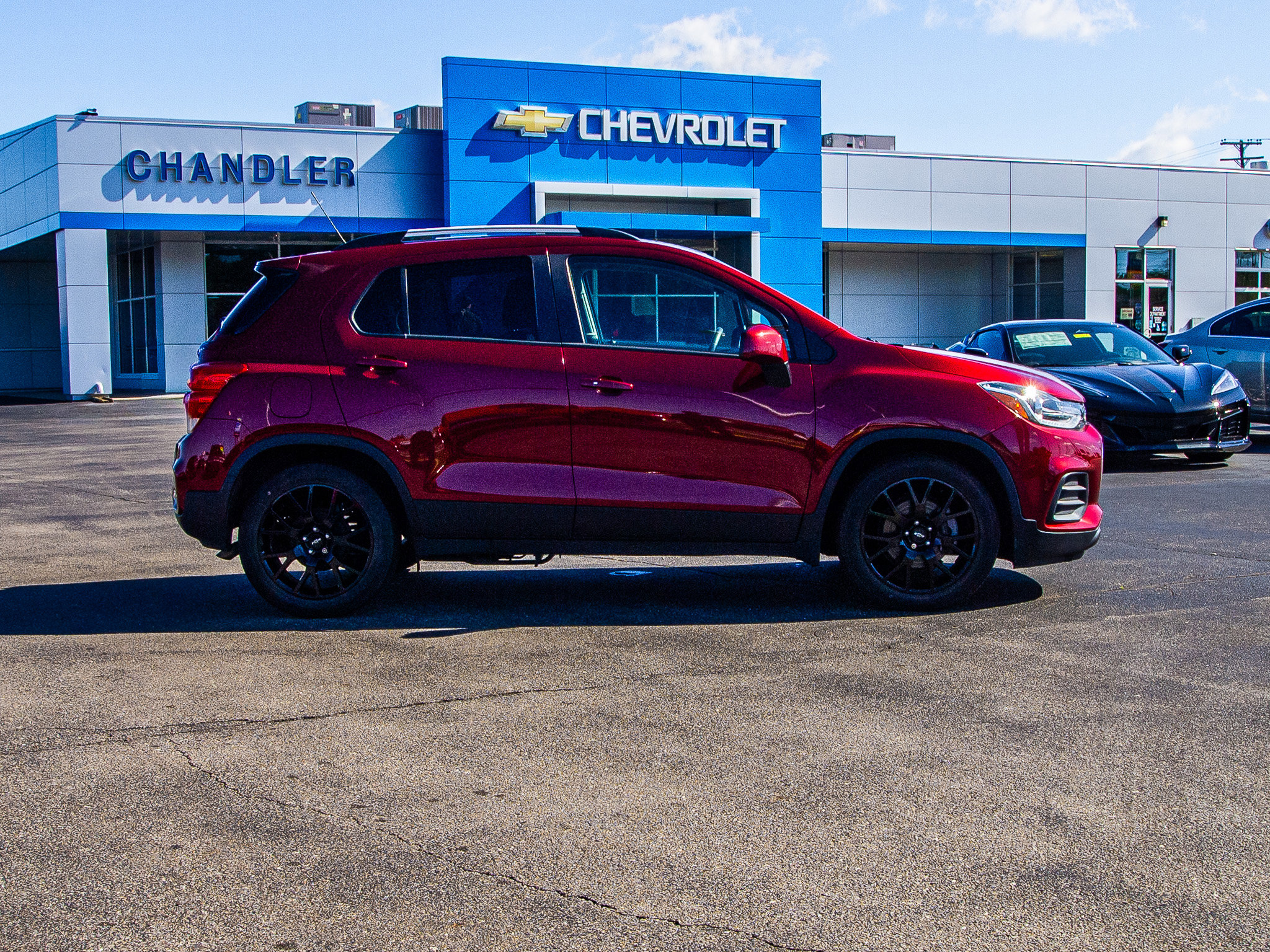 Used 2021 Chevrolet Trax LT w/ Sport Edition FWD image 8