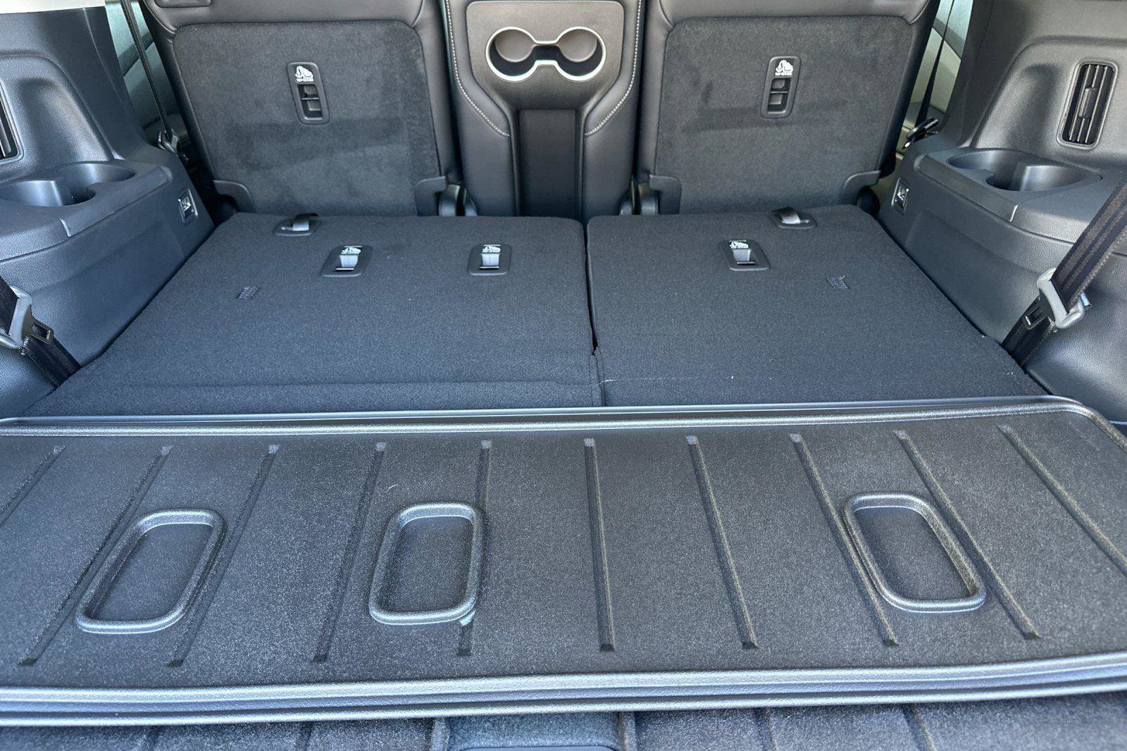 New 2025 Honda Pilot Touring image 13