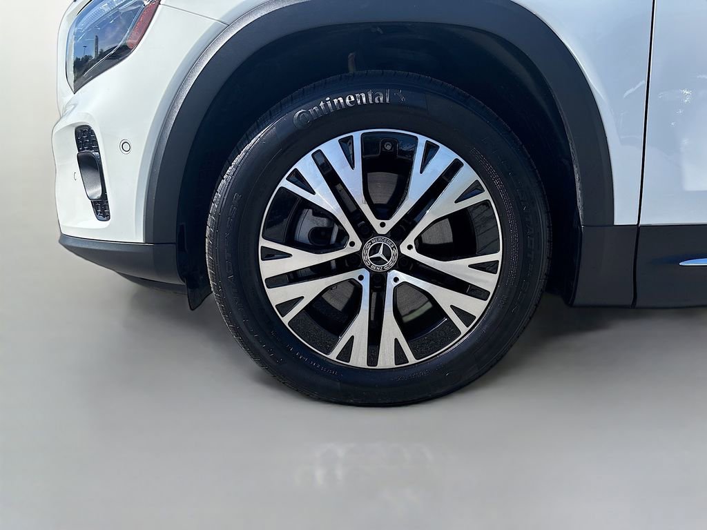 Used 2024 Mercedes-Benz GLB 250 image 13
