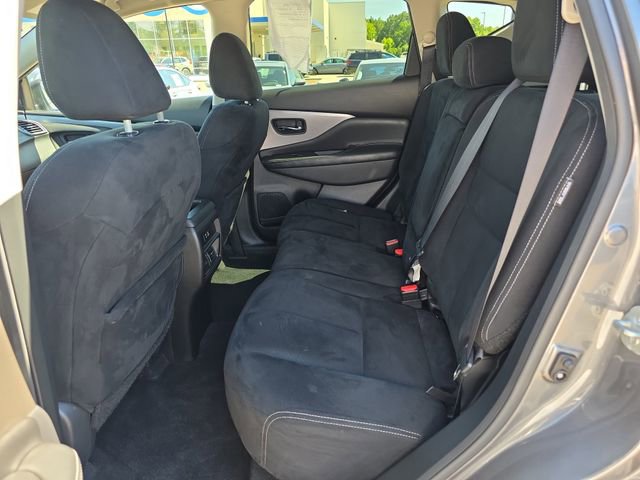 Used 2022 Nissan Murano S AWD/4WD image 11