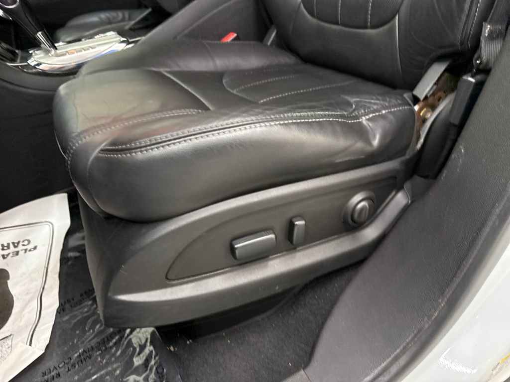 Used 2016 Buick Enclave Premium w/ Experience Buick Package AWD/4WD image 12