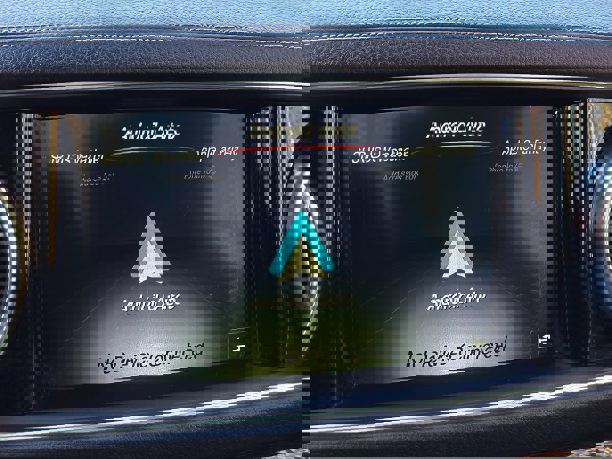 Used 2020 Mercedes-Benz SL 450 w/ Premium Package image 38