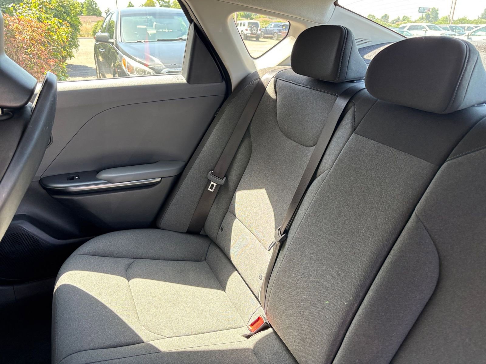 Used 2025 Kia K4 FWD image 39