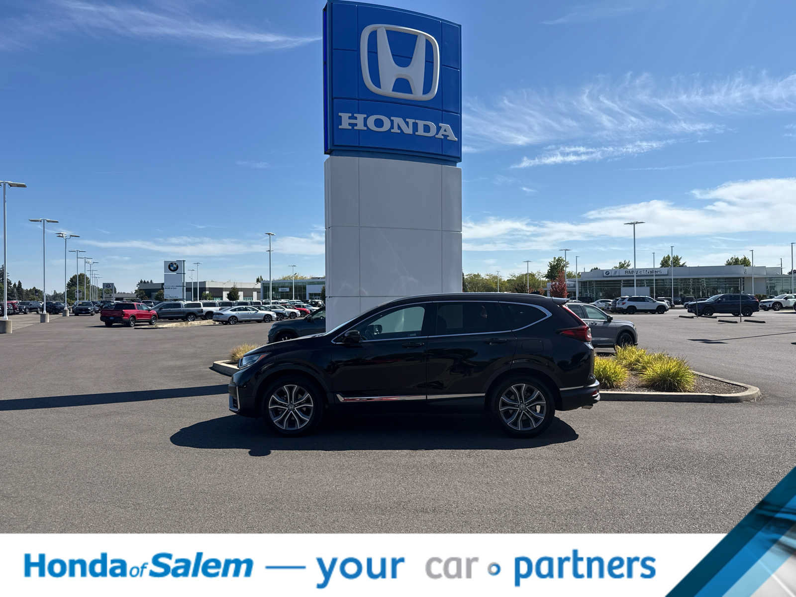Used 2020 Honda CR-V Touring image 3