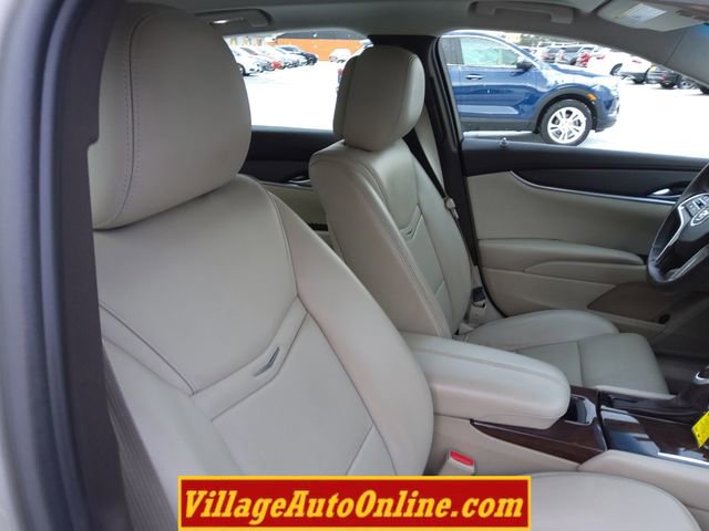 Used 2014 Cadillac XTS image 32