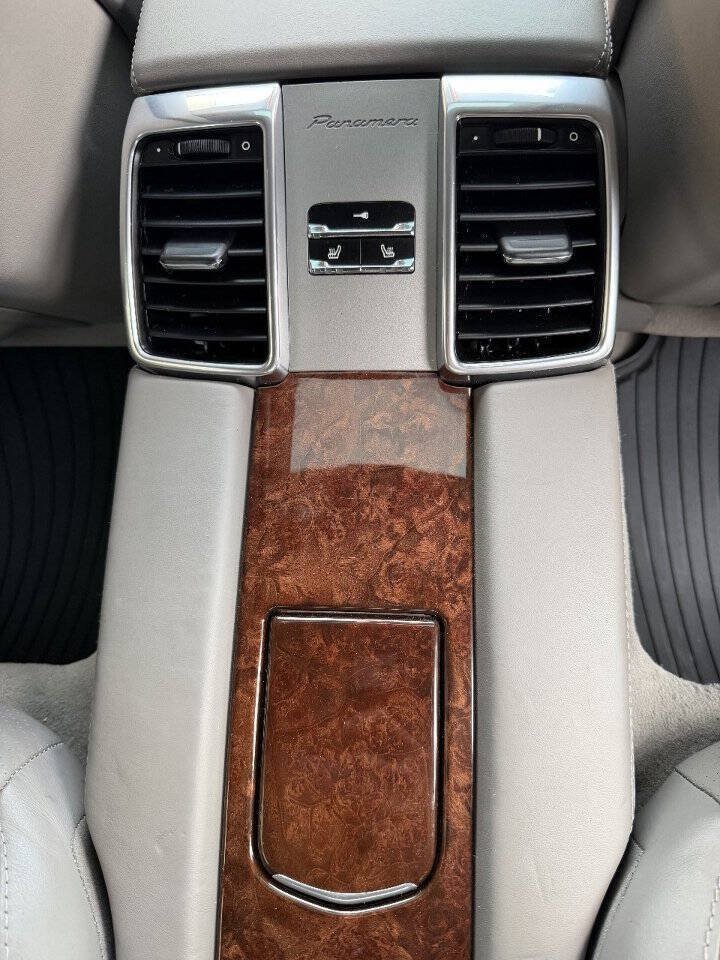 Used 2011 Porsche Panamera Turbo AWD/4WD image 21