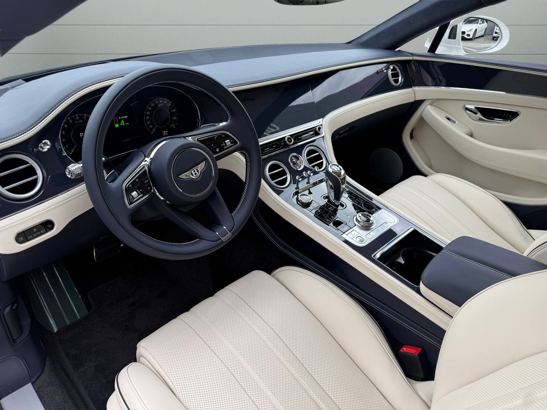 New 2026 Bentley Continental GT AWD/4WD image 24