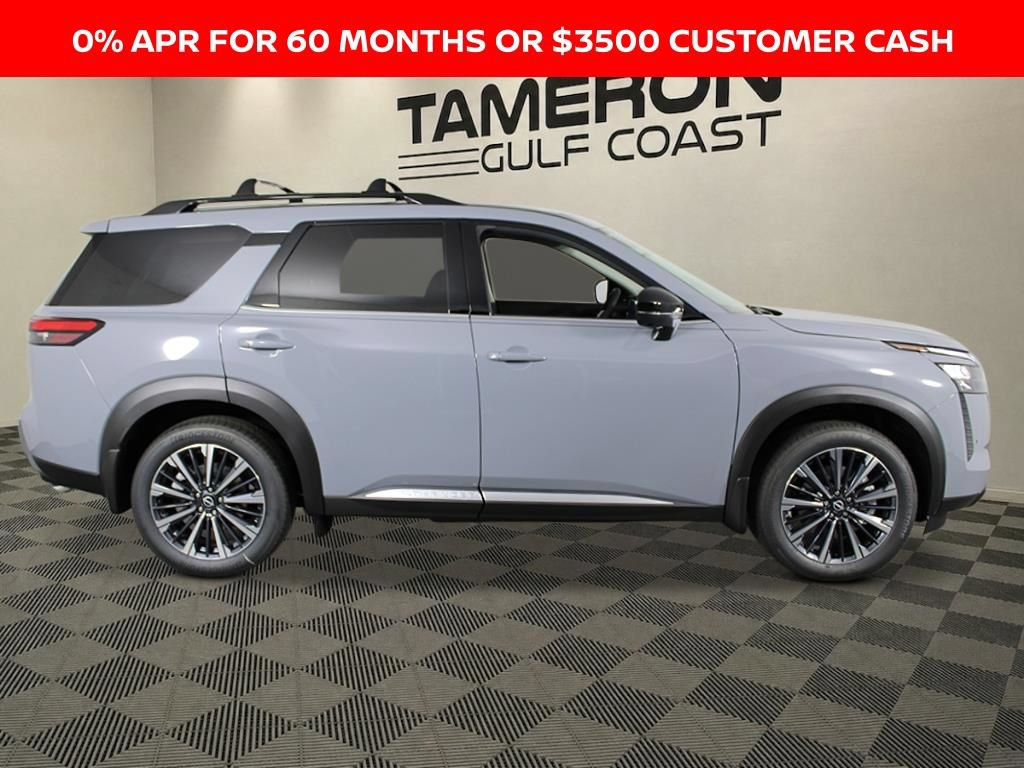 New 2026 Nissan Pathfinder Platinum w/ Accent Package FWD image 2