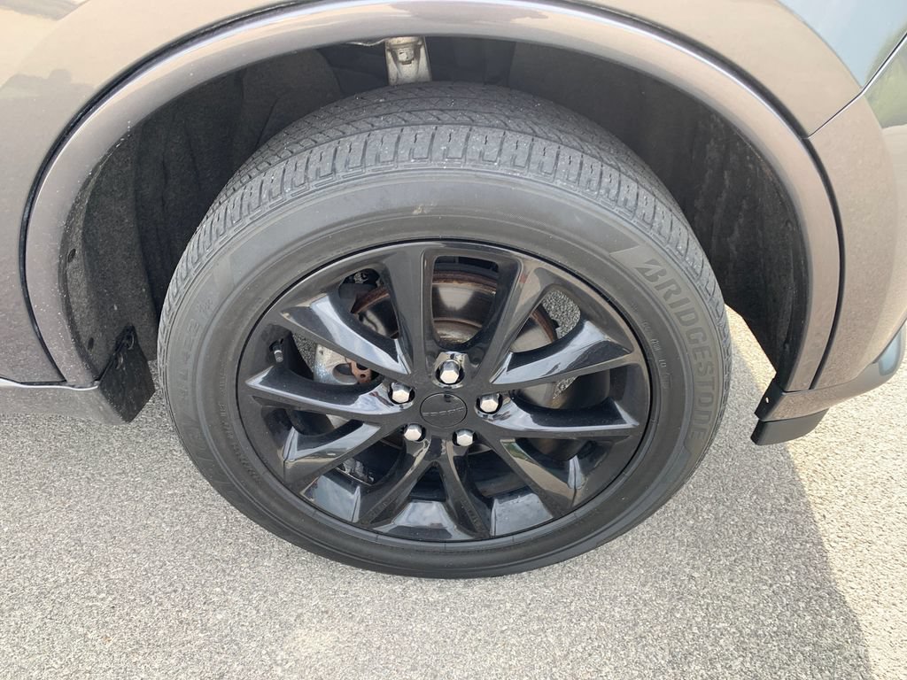Used 2017 Dodge Durango GT w/ Blacktop Package AWD/4WD image 12