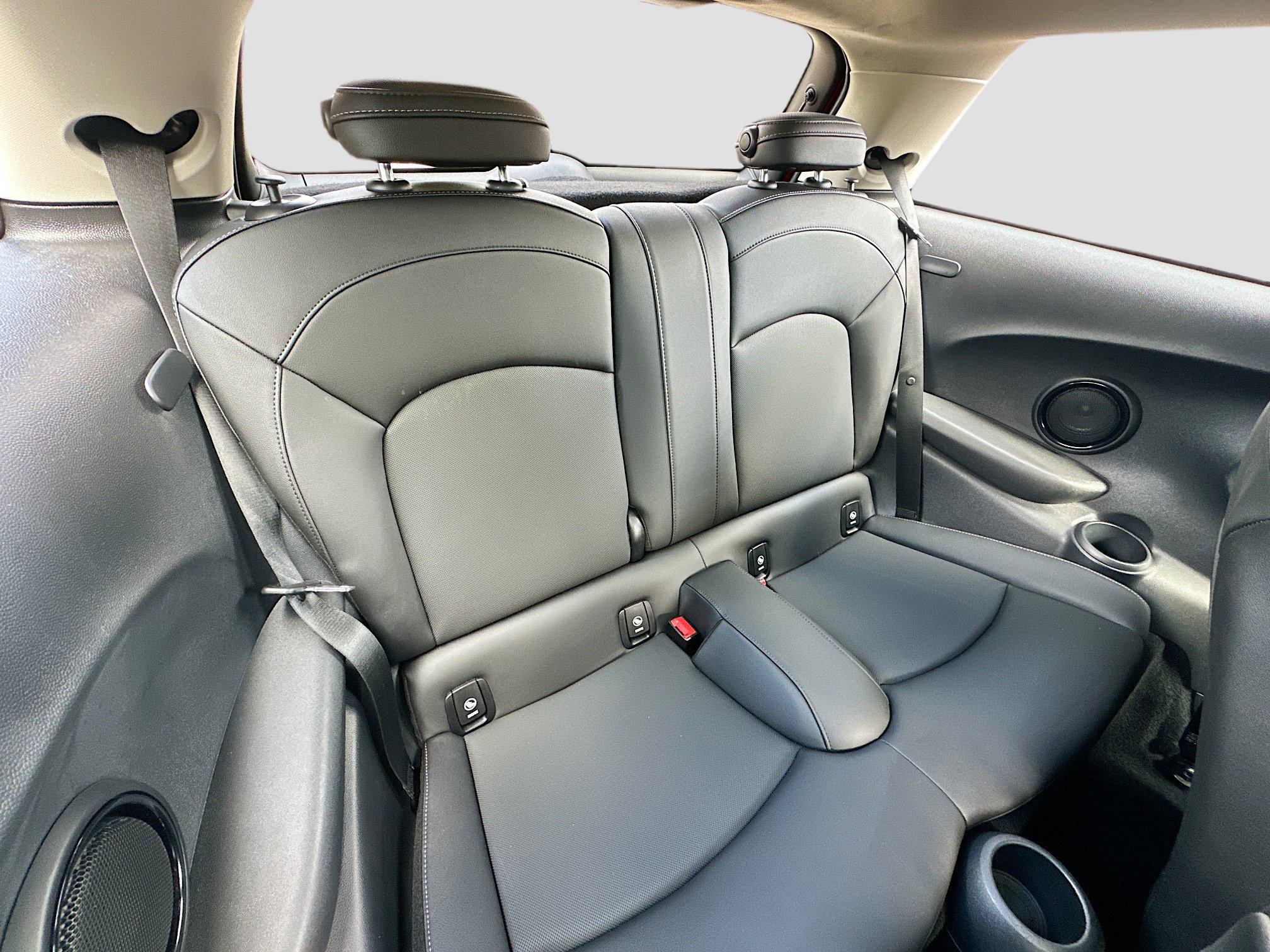 Certified 2024 MINI Cooper S image 28