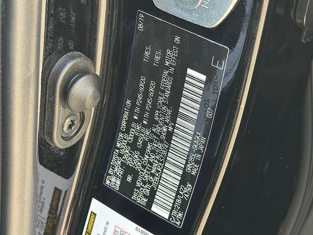 Certified 2020 Toyota 4Runner Limited AWD/4WD image 29