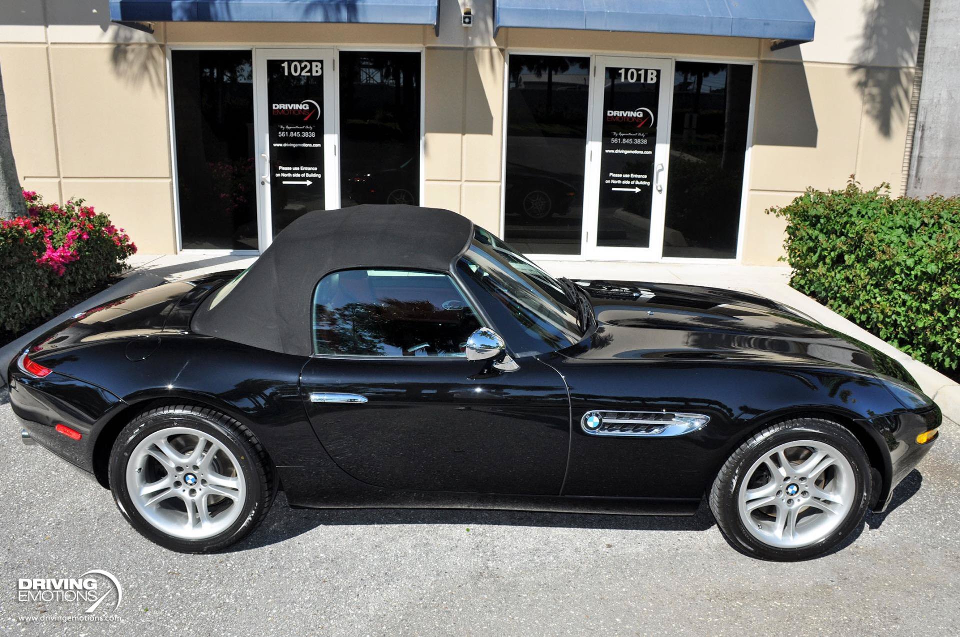 Used 2001 BMW Z8 RWD image 7