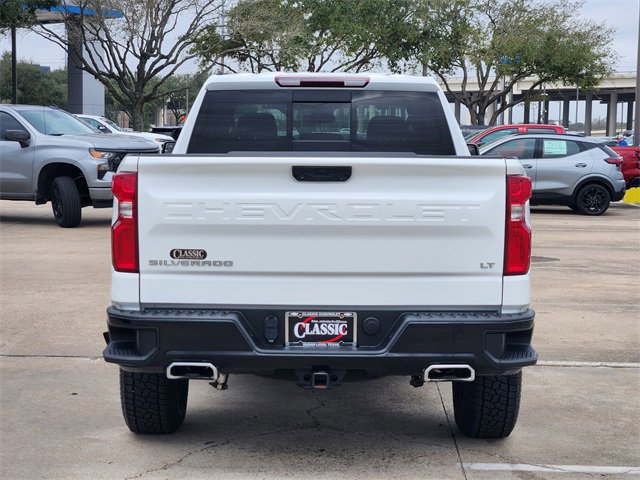Used 2023 Chevrolet Silverado 1500 LT Trail Boss w/ Convenience Package II image 6