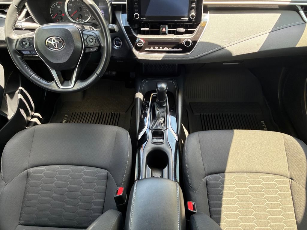 Used 2022 Toyota Corolla SE FWD image 12