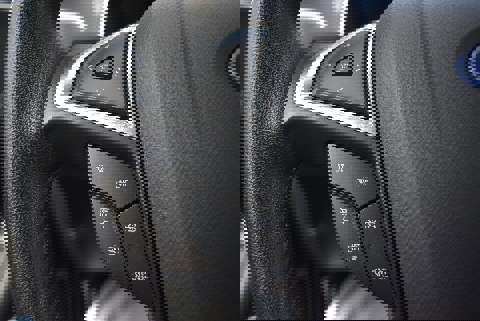 Used 2021 Ford Edge SEL w/ Cargo Accessory Package image 20