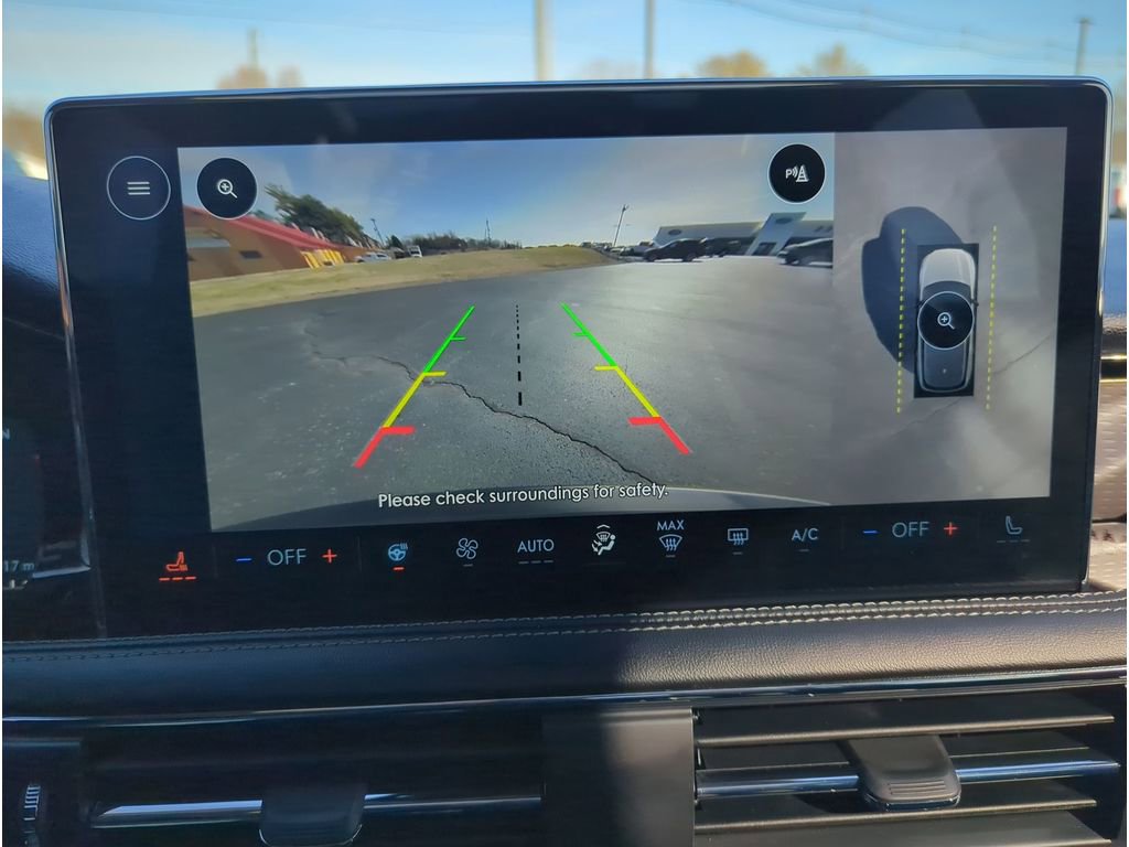 Used 2023 Lincoln Corsair Reserve w/ Equipment Group 201A image 20