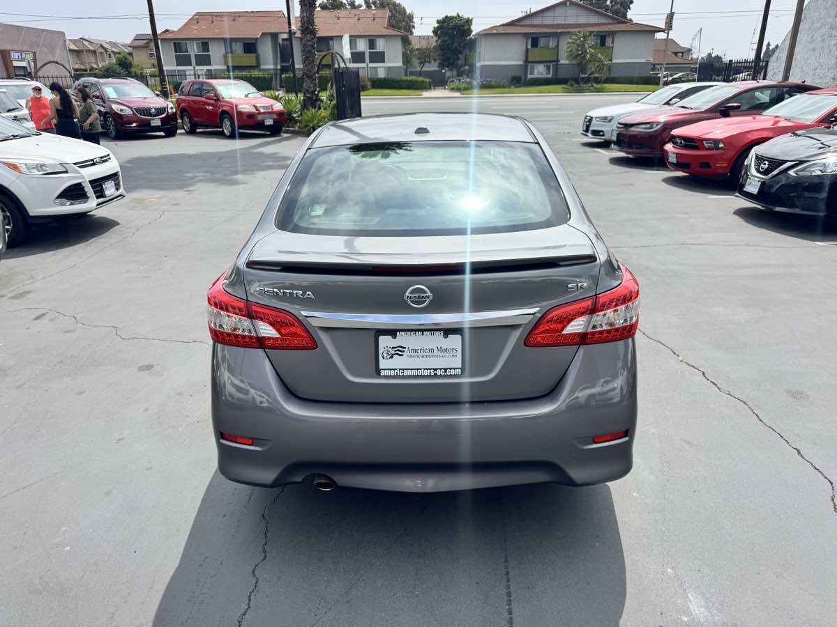 Used 2015 Nissan Sentra SR w/ Navigation Package FWD image 4