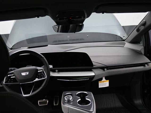 New 2026 Cadillac Optiq Sport 2 w/ LPO, Floor Liner Package image 24