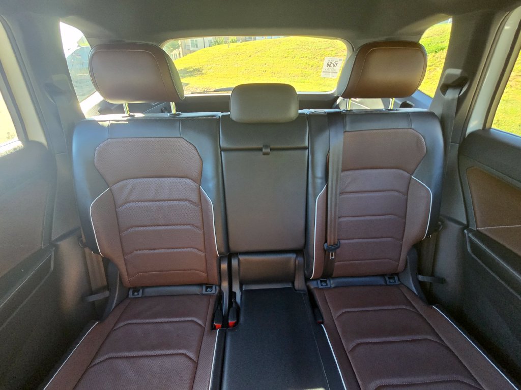 Used 2022 Volkswagen Tiguan SEL R-Line AWD/4WD image 13