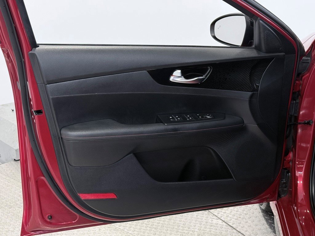 Used 2023 Kia Forte GT image 20