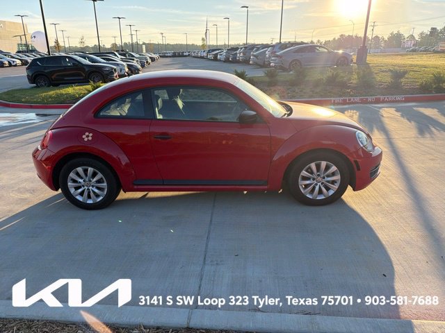 Used 2013 Volkswagen Beetle 2.5 FWD image 11