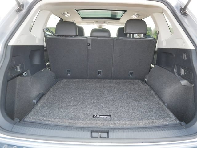 Certified 2023 Volkswagen Tiguan SE w/ Panoramic Sunroof Package AWD/4WD image 18