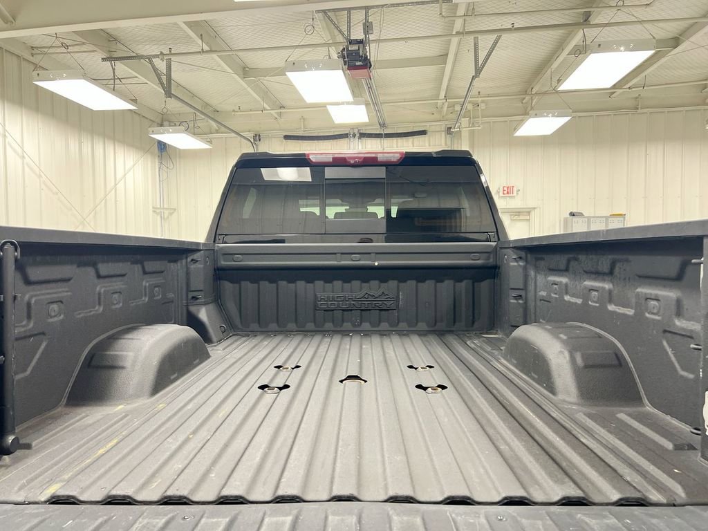 Used 2024 Chevrolet Silverado 3500 High Country w/ High Country Premium Package AWD/4WD image 28