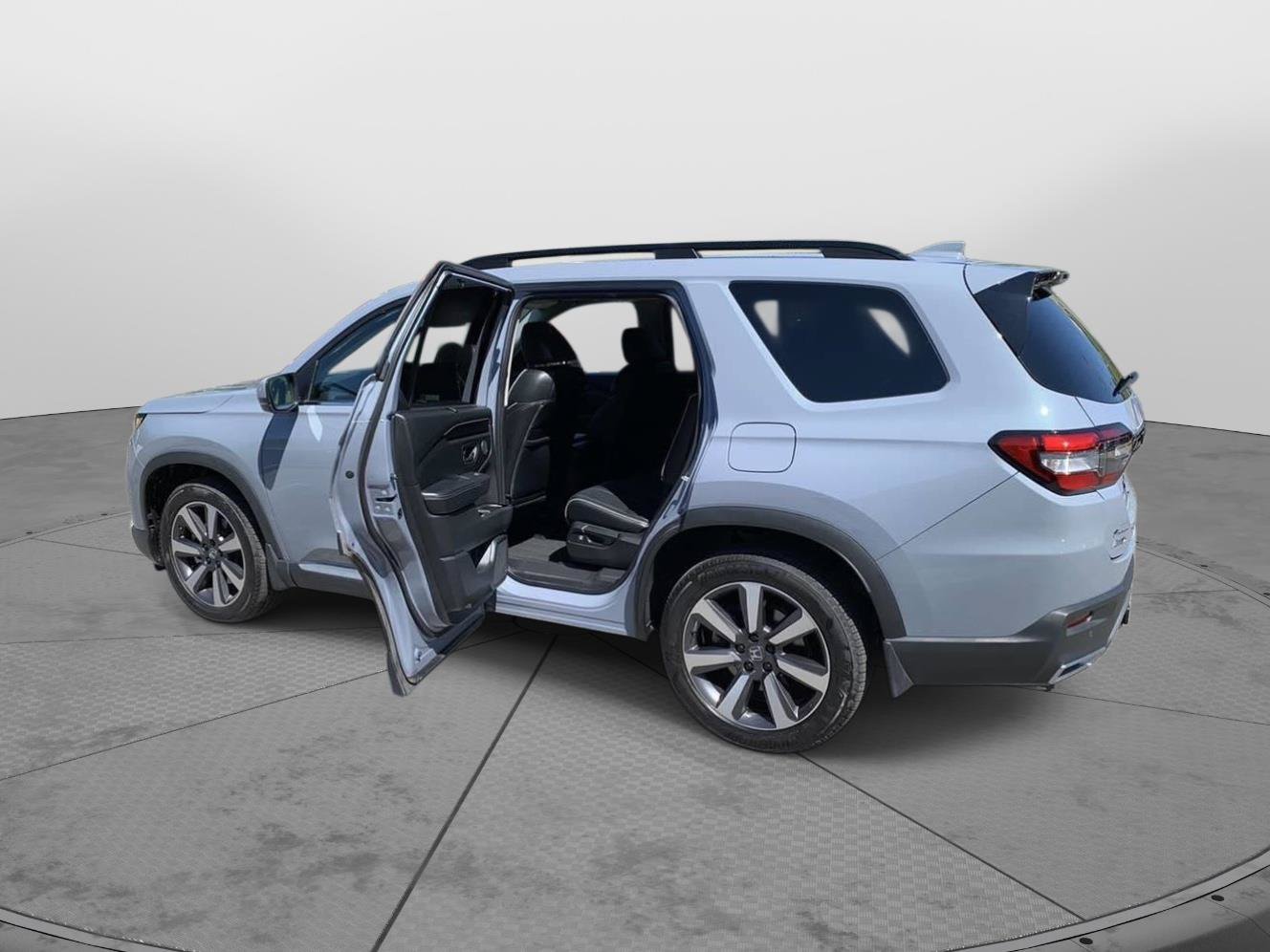 Certified 2023 Honda Pilot Elite image 42