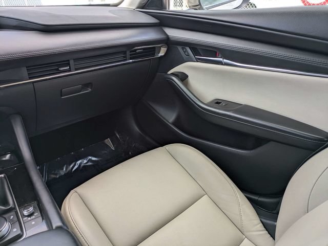 Used 2025 MAZDA MAZDA3 s FWD image 16