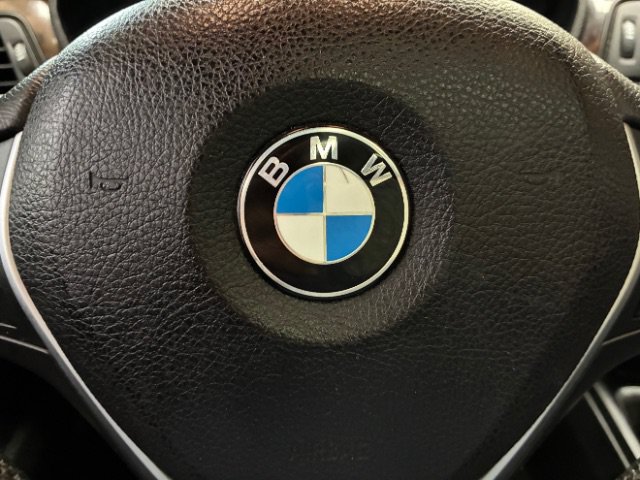 Used 2015 BMW 335i xDrive Sedan AWD/4WD image 19