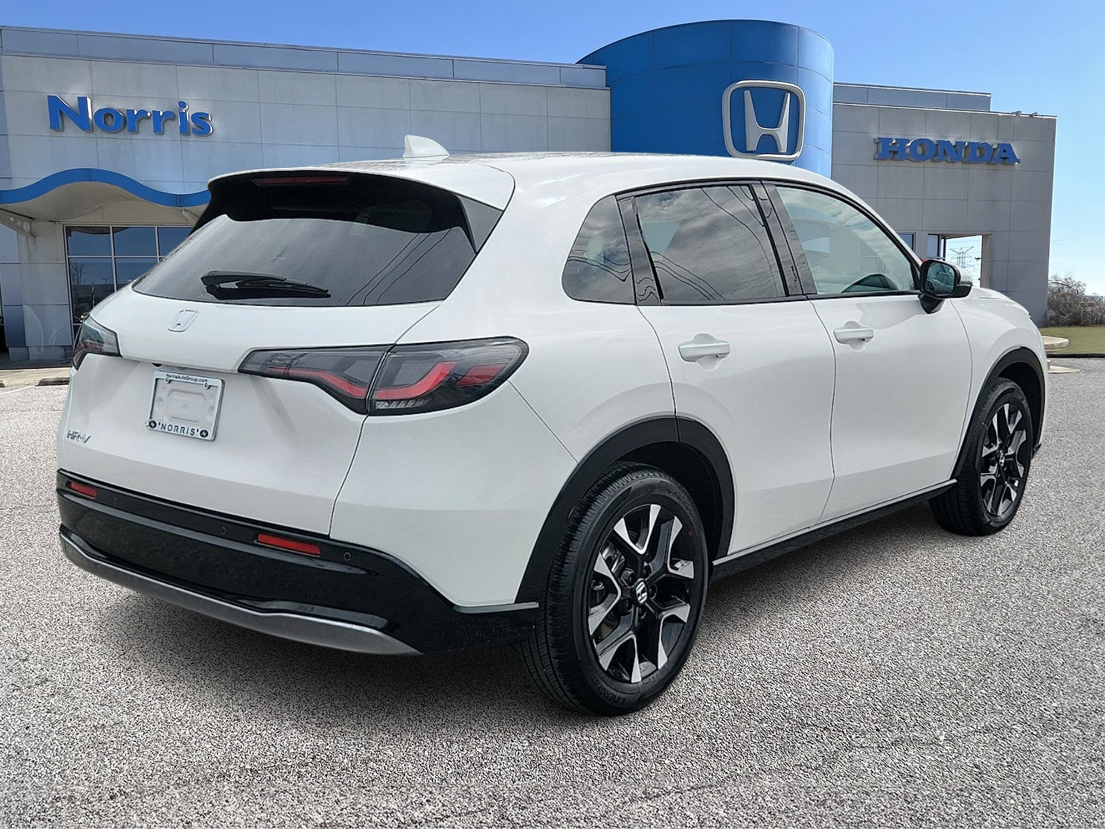 New 2026 Honda HR-V EX-L image 4