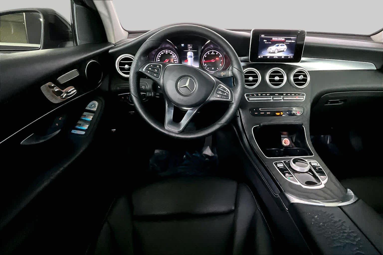 Certified 2018 Mercedes-Benz GLC 300 4MATIC image 6