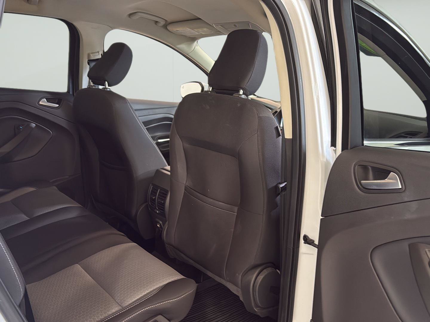 Used 2019 Ford Escape SE AWD/4WD image 13