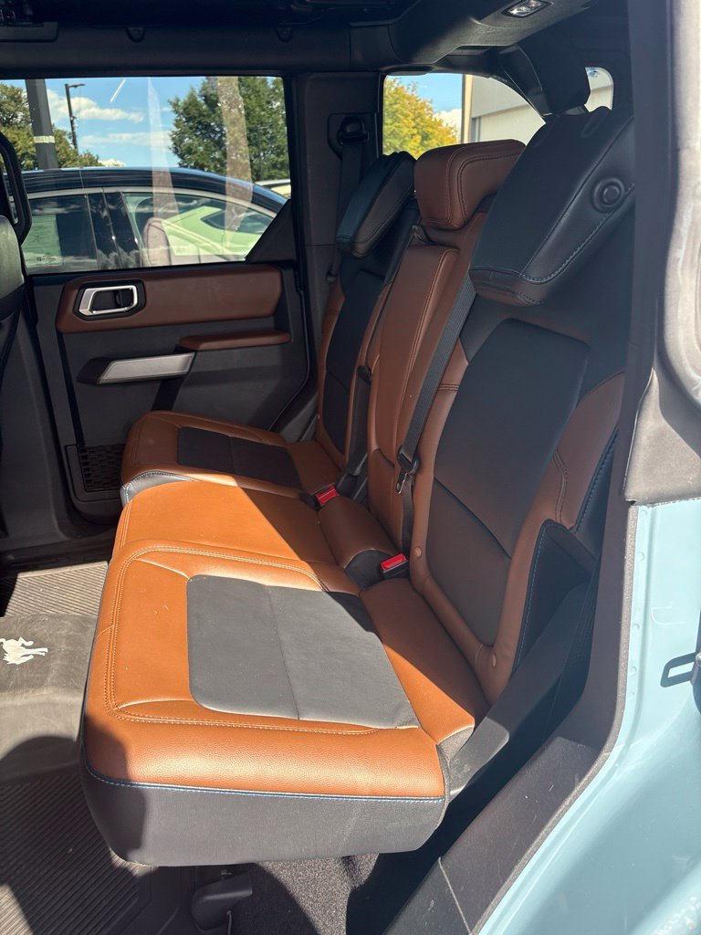 Used 2022 Ford Bronco Outer Banks AWD/4WD image 10