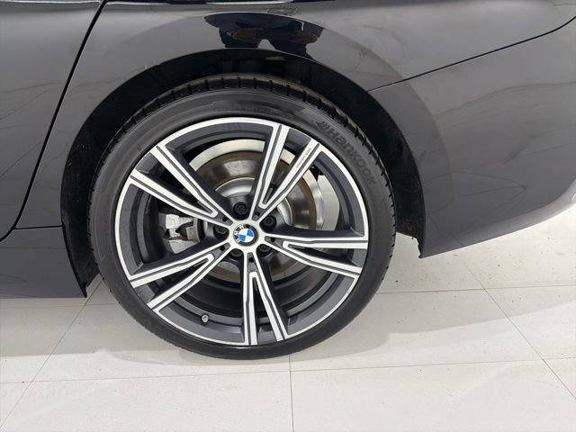 Used 2021 BMW 330i Sedan w/ Premium Package RWD image 44