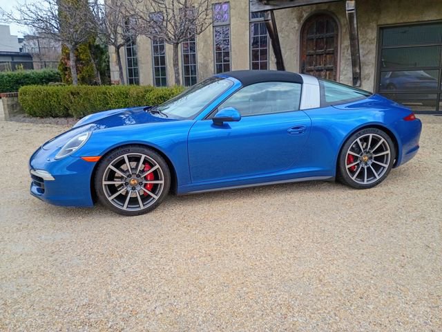 Used 2015 Porsche 911 Targa 4S AWD/4WD image 18