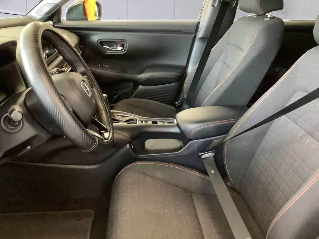 Used 2024 Honda HR-V Sport image 7