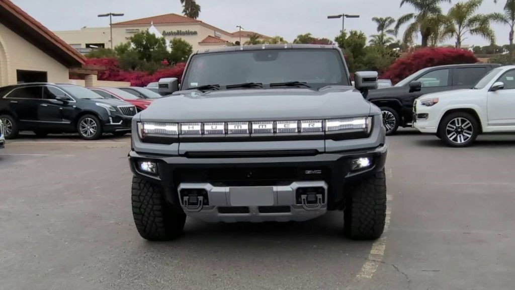 Certified 2024 GMC Hummer EV 3X w/ Extreme Off-Road Package AWD/4WD image 4