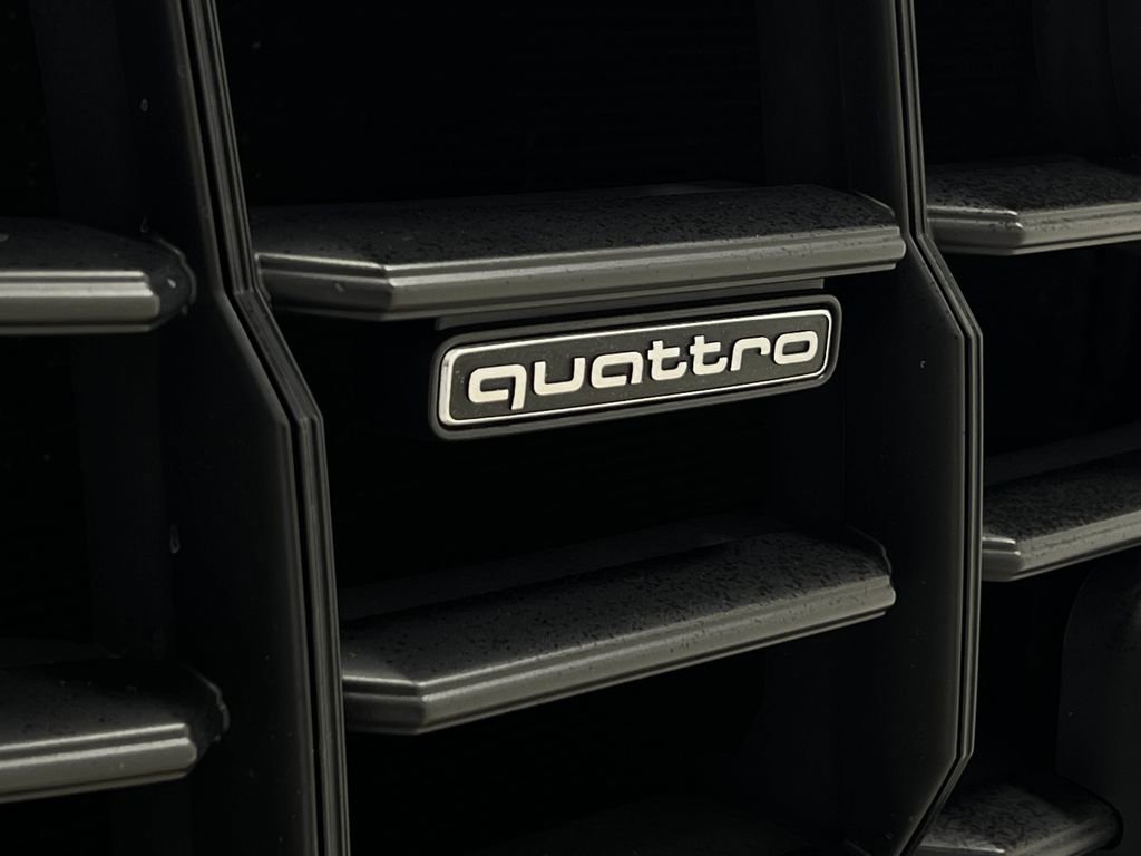 Used 2021 Audi Q8 Premium Plus w/ Premium Plus Package image 45