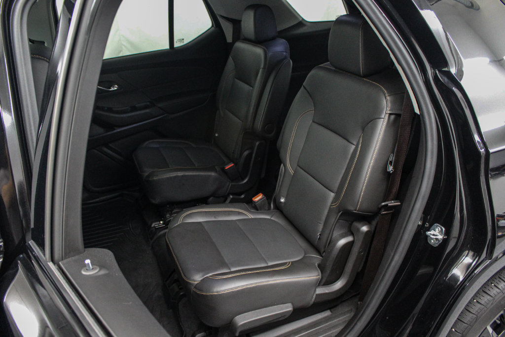 Used 2021 Chevrolet Traverse Premier w/ Redline Edition AWD/4WD image 19