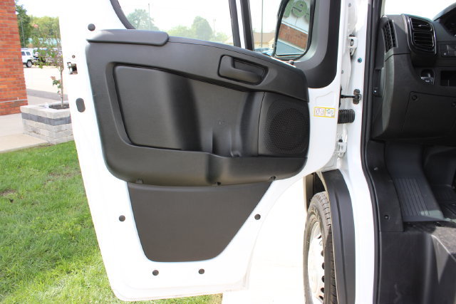 Used 2025 RAM ProMaster 1500 w/ Convenience Group FWD image 9