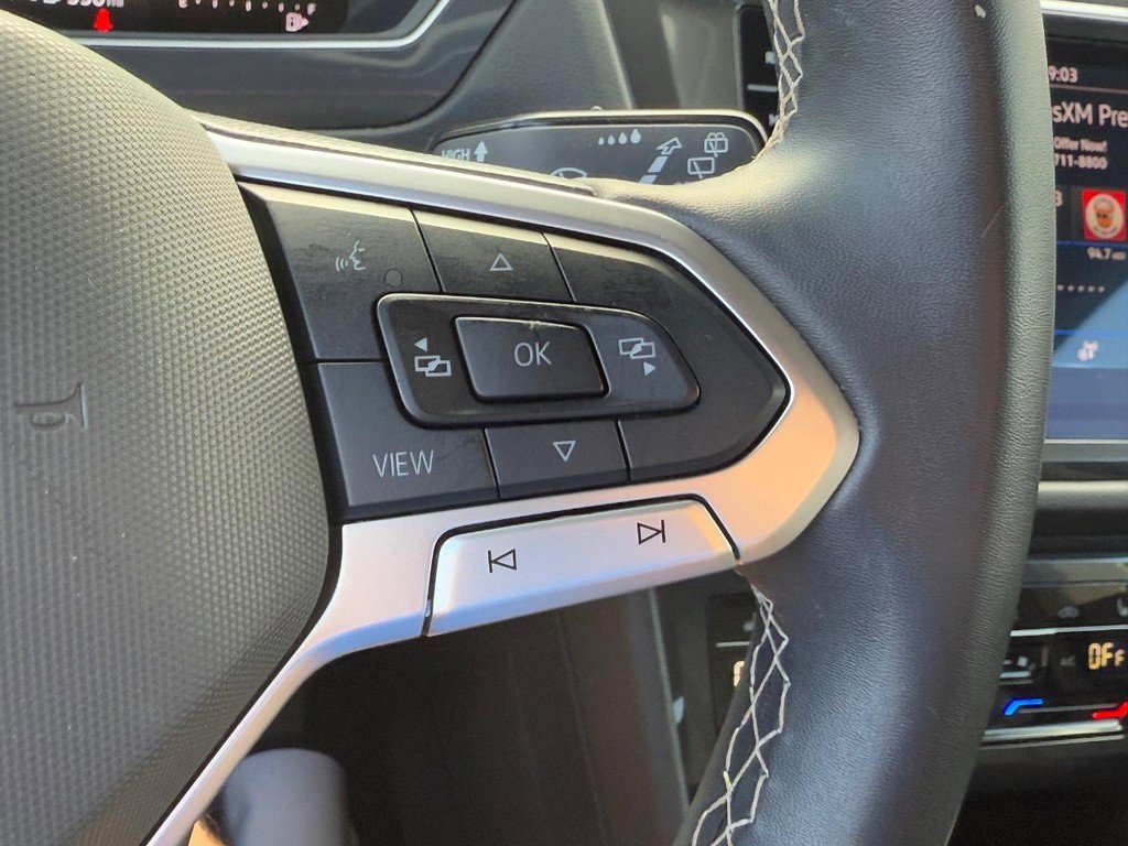 Used 2024 Volkswagen Tiguan SE image 17