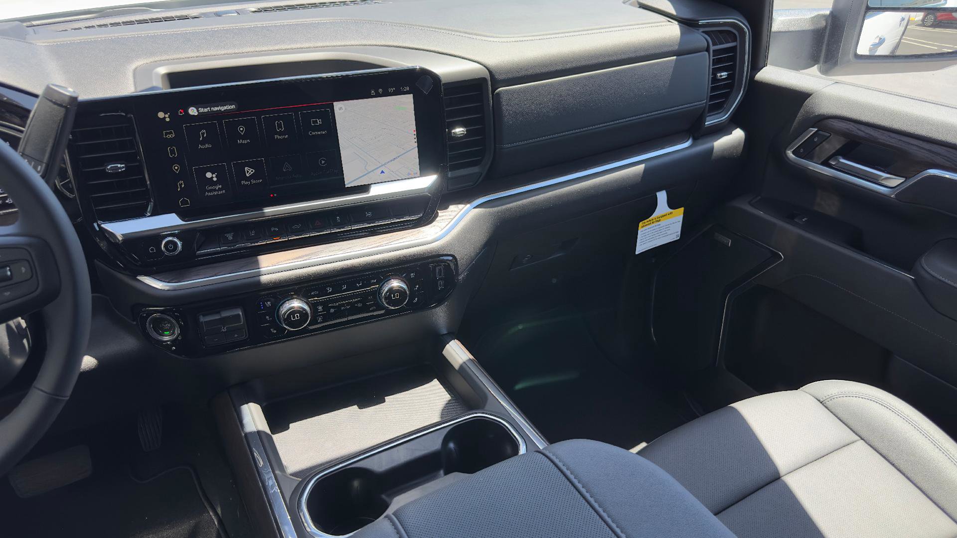 New 2025 GMC Sierra 3500 SLT w/ SLT Premium Package image 13