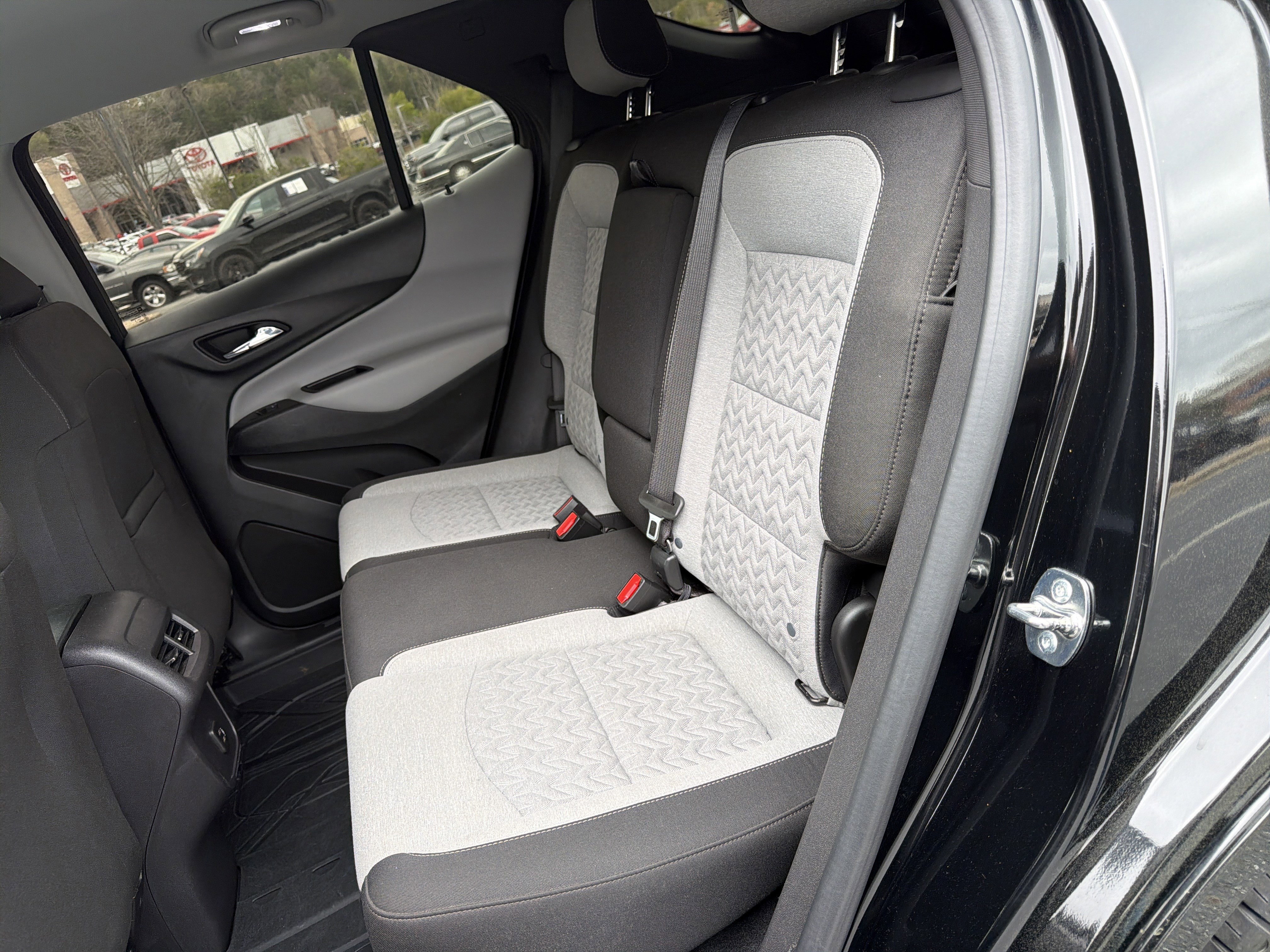 Used 2024 Chevrolet Equinox LS w/ LS Convenience Package image 20