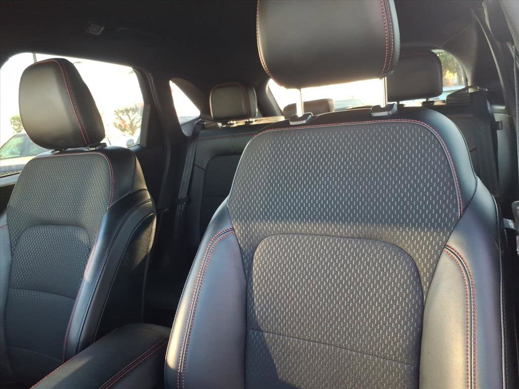 Used 2025 Ford Escape ST-Line image 13