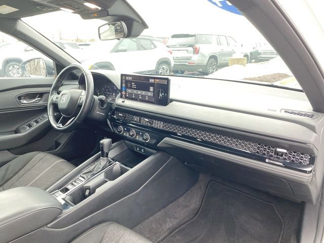 Used 2024 Honda Accord Sport image 26