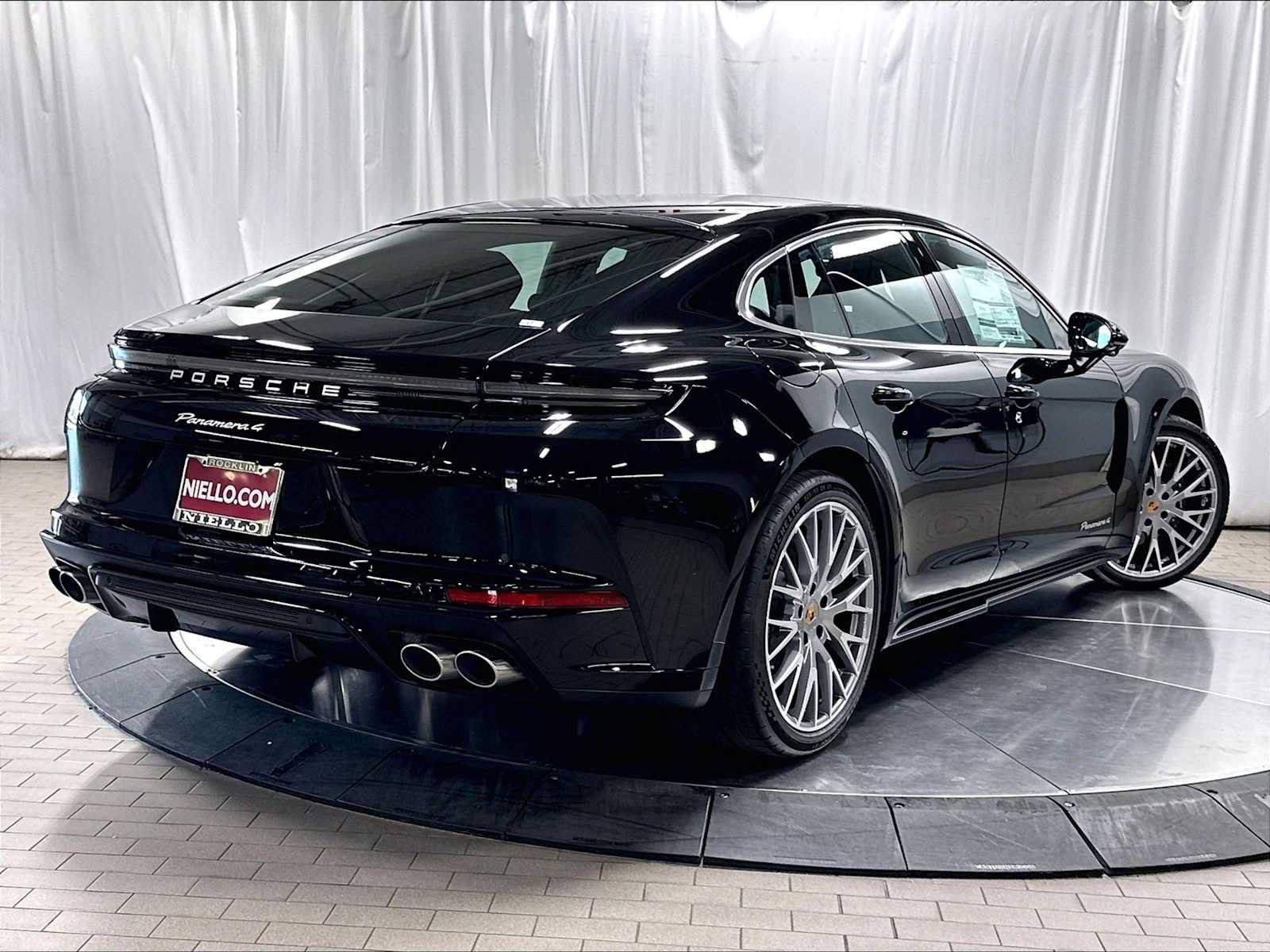 New 2026 Porsche Panamera 4 AWD/4WD image 7