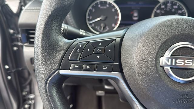 Used 2024 Nissan Sentra SV FWD image 16
