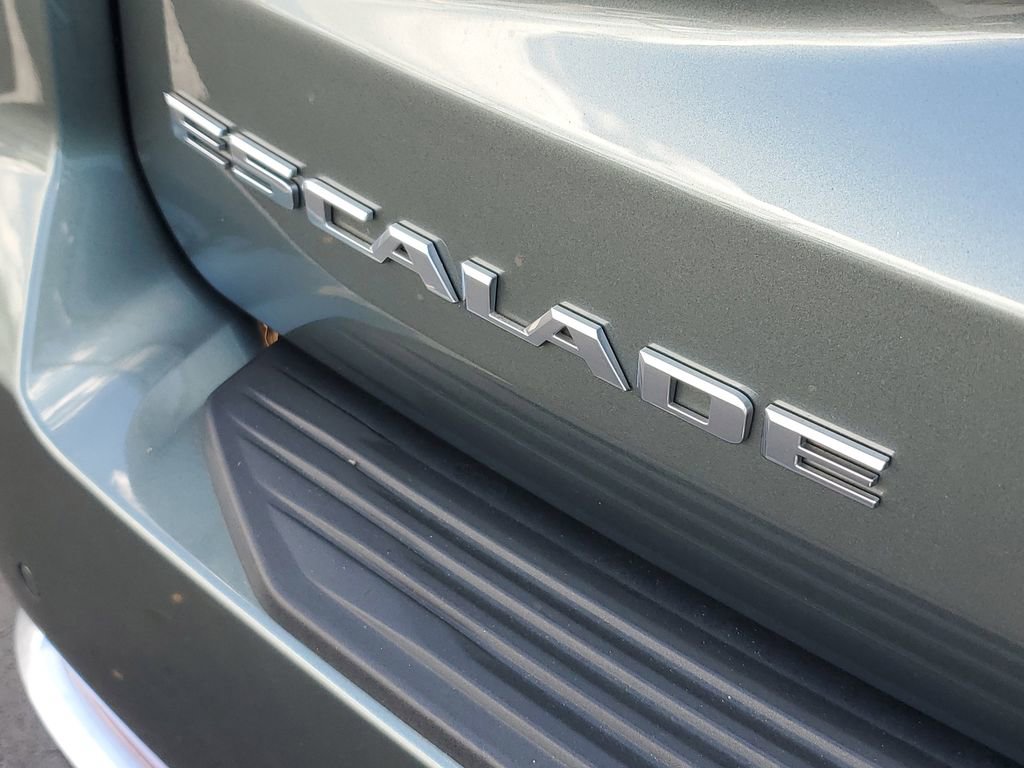 Certified 2023 Cadillac Escalade Premium Luxury image 29