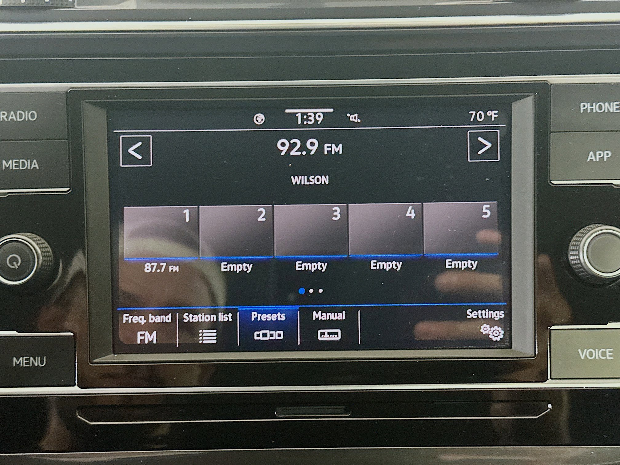 Used 2023 Volkswagen Tiguan S image 19